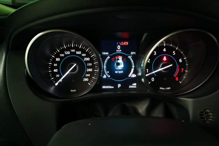 Used Jaguar XEL 2019 2.0T 200 PS Luxury Edition Instrument Cluster