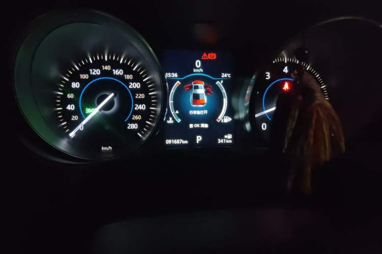 Used Jaguar XEL 2019 2.0T 200 PS Elite Edition Instrument Cluster