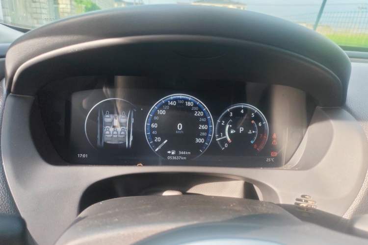Used Jaguar XEL 2019 2.0T 250 PS Premium Edition Instrument Cluster
