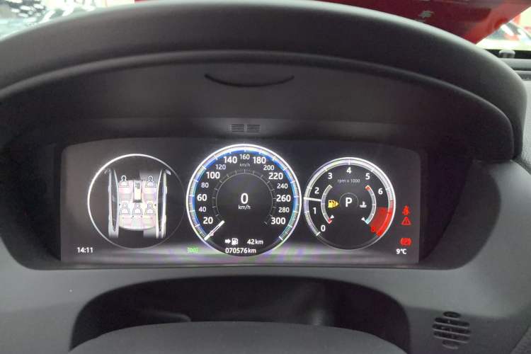 Used Jaguar XEL 2019 2.0T 200 PS Deluxe Edition Instrument Cluster