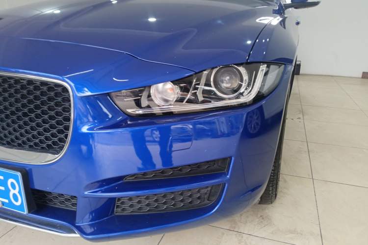 Used Jaguar XEL 2019 2.0T 200 PS Luxury Edition Left Front Headlight