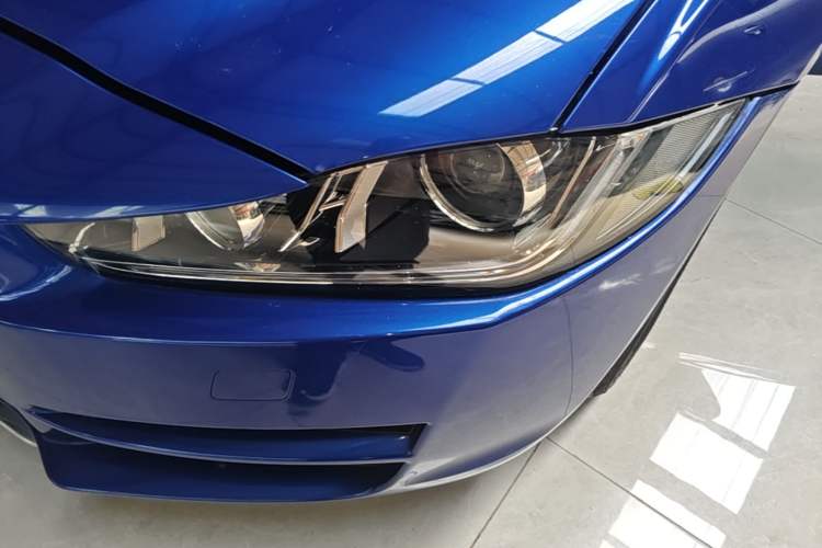 Used Jaguar XEL 2019 2.0T 200 PS Luxury Edition Left Front Headlight