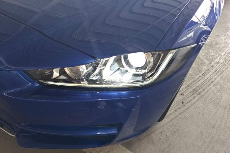 Used Jaguar XEL 2019 2.0T 200 PS Luxury Edition Left Front Headlight
