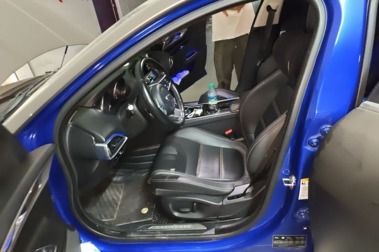Used Jaguar XEL 2019 2.0T 200 PS Elite Edition Left Front Seat