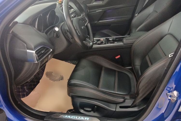 Used Jaguar XEL 2019 2.0T 200 PS Luxury Edition Left Front Seat