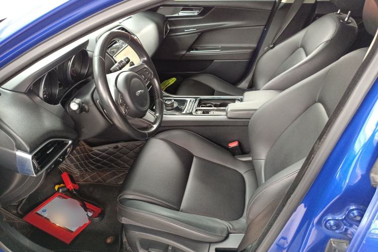 Used Jaguar XEL 2019 2.0T 200 PS Elite Edition Left Front Seat