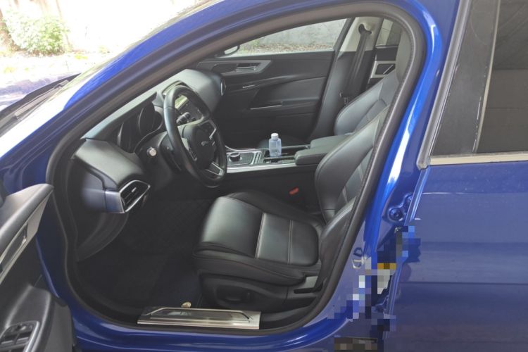 Used Jaguar XEL 2019 2.0T 200 PS Luxury Edition Left Front Seat