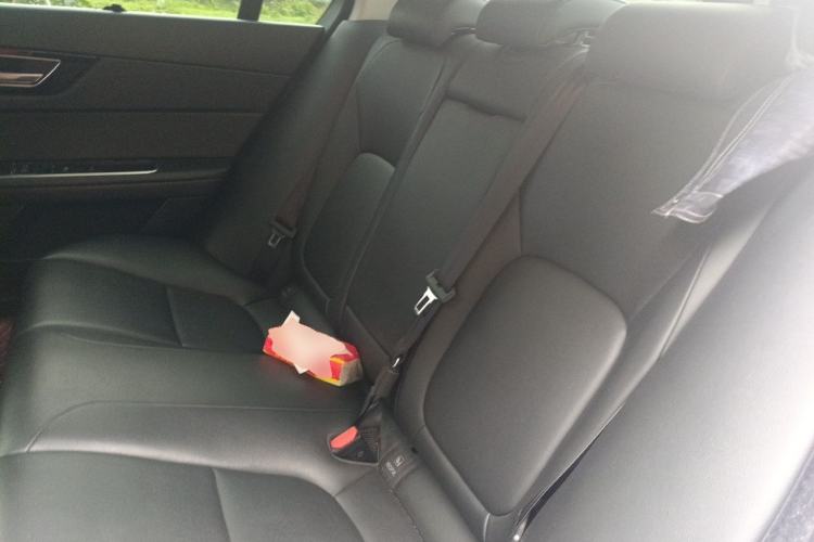 Used Jaguar XEL 2019 2.0T 200 PS Elite Edition Left Rear Seat