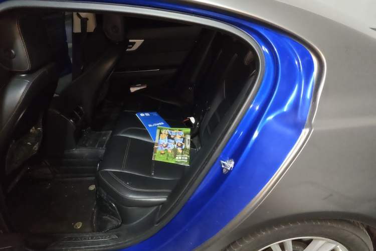 Used Jaguar XEL 2019 2.0T 200 PS Elite Edition Left Rear Seat