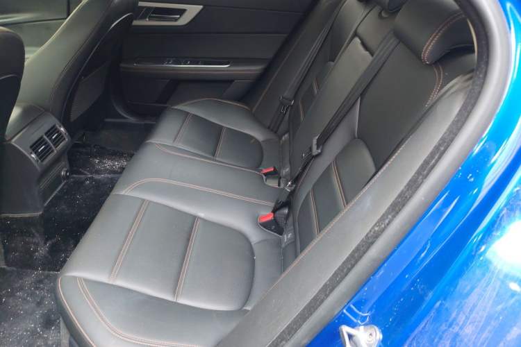 Used Jaguar XEL 2019 2.0T 200 PS Elite Edition Left Rear Seat