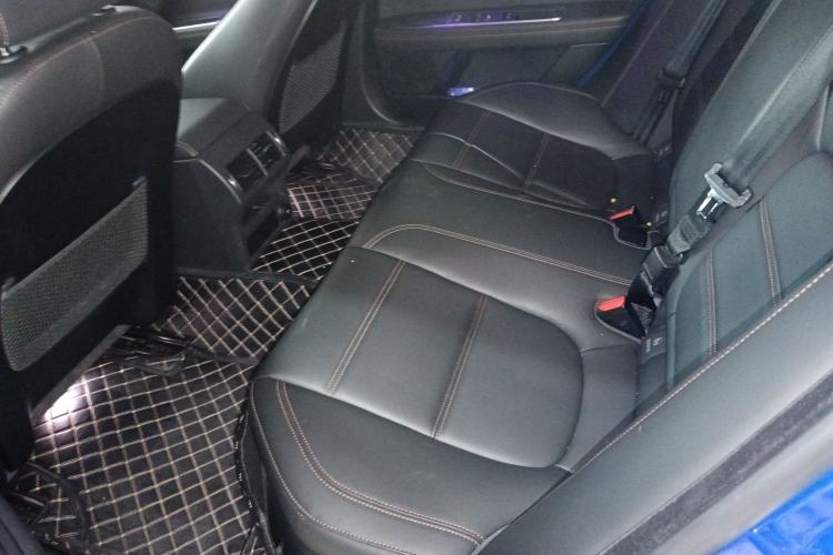 Used Jaguar XEL 2019 2.0T 200 PS Luxury Edition Left Rear Seat