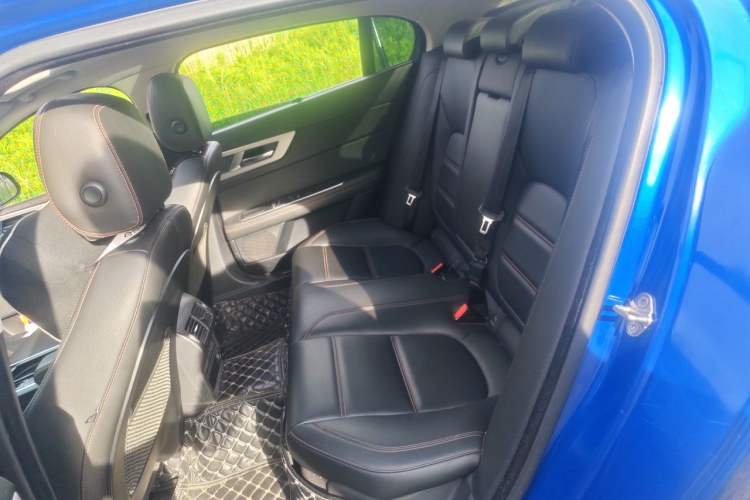 Used Jaguar XEL 2019 2.0T 250 PS Premium Edition Left Rear Seat