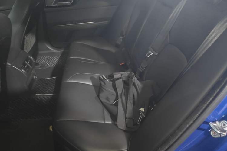 Used Jaguar XEL 2019 2.0T 200 PS Elite Edition Left Rear Seat