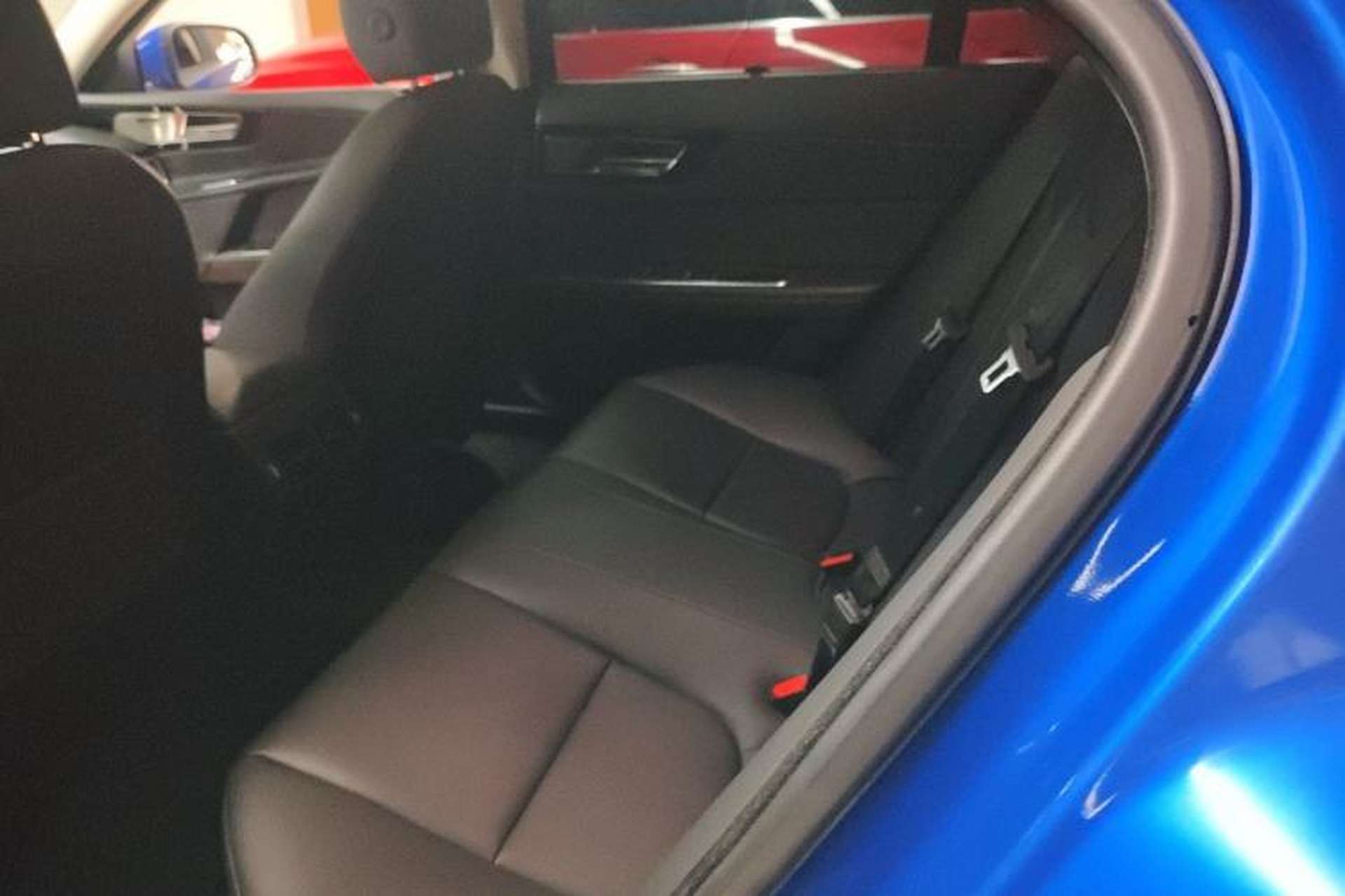 Used Jaguar XEL 2019 2.0T 200 PS Elite Edition Left Rear Seat