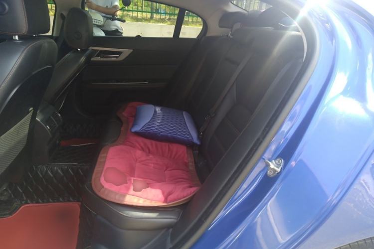 Used Jaguar XEL 2019 2.0T 200 PS Luxury Edition Left Rear Seat