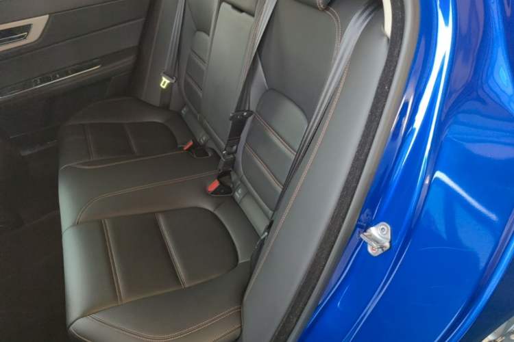 Used Jaguar XEL 2019 2.0T 200 PS Deluxe Edition Left Rear Seat