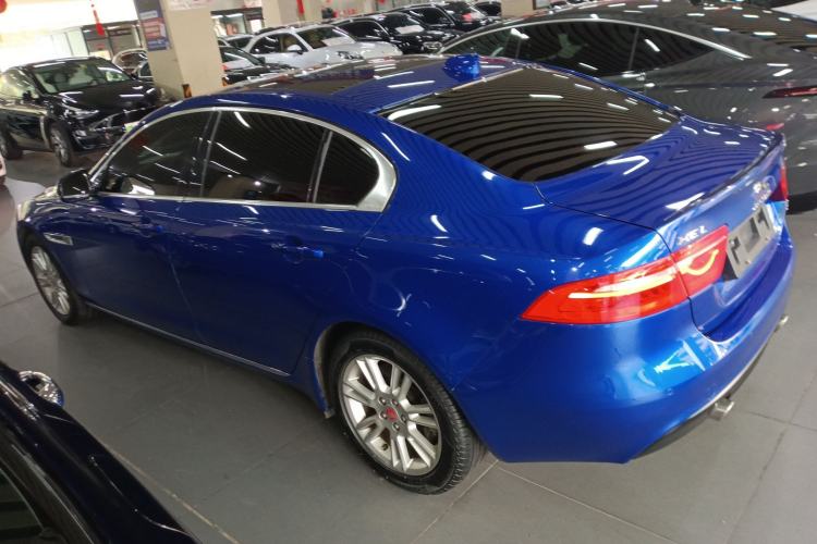 Used Jaguar XEL 2019 2.0T 200 PS Luxury Edition Left Side