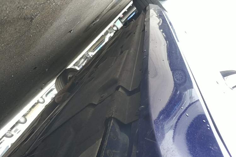 Used Jaguar XEL 2019 2.0T 200 PS Luxury Edition Left Side Sill