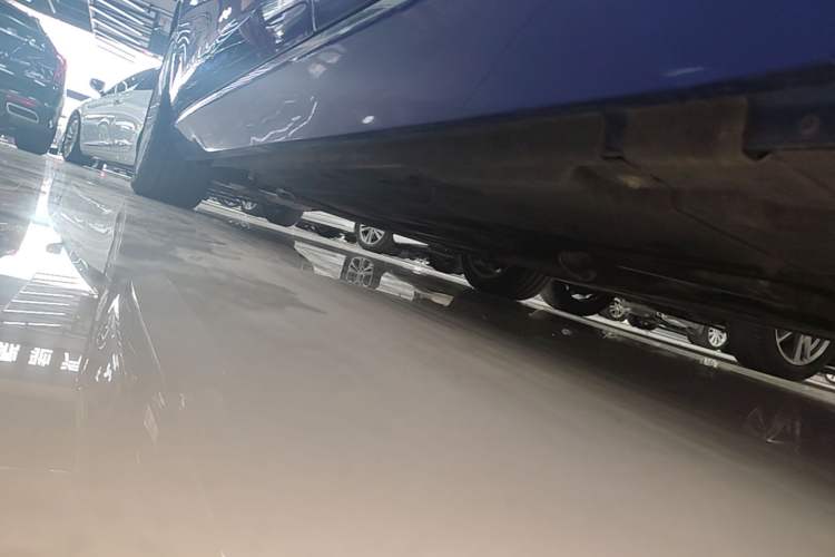 Used Jaguar XEL 2019 2.0T 200 PS Deluxe Edition Left Side Sill