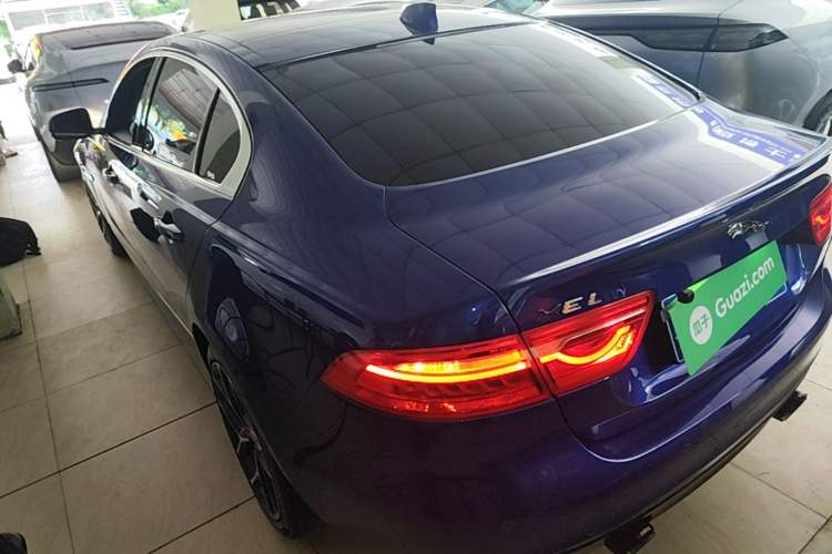 Used Jaguar XEL 2019 2.0T 200 PS Deluxe Edition Rear Left 45 Deg