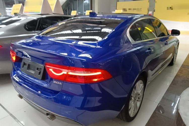 Used Jaguar XEL 2019 2.0T 200 PS Deluxe Edition Rear Right 45 Deg