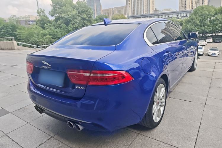 Used Jaguar XEL 2019 2.0T 200 PS Deluxe Edition Rear Right 45 Deg