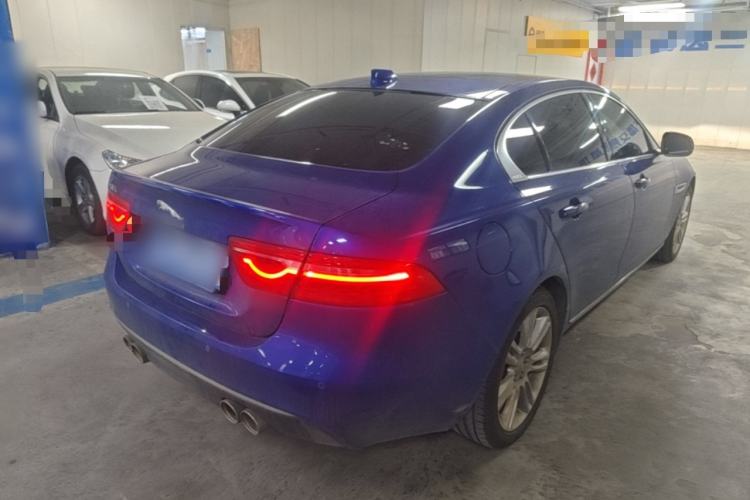 Used Jaguar XEL 2019 2.0T 200 PS Deluxe Edition Rear Right 45 Deg