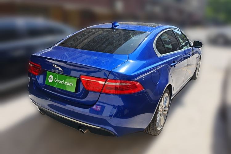 Used Jaguar XEL 2019 2.0T 200 PS Deluxe Edition Rear Right 45 Deg