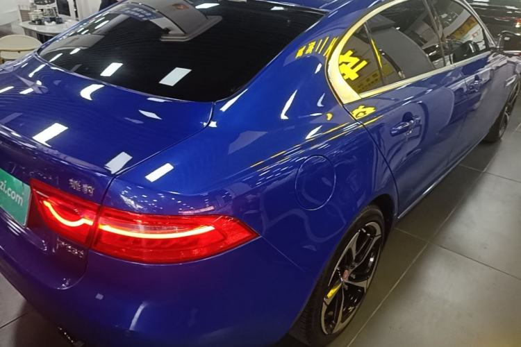 Used Jaguar XEL 2019 2.0T 200 PS Deluxe Edition Rear Right 45 Deg