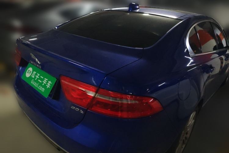 Used Jaguar XEL 2019 2.0T 200 PS Deluxe Edition Rear Right 45 Deg