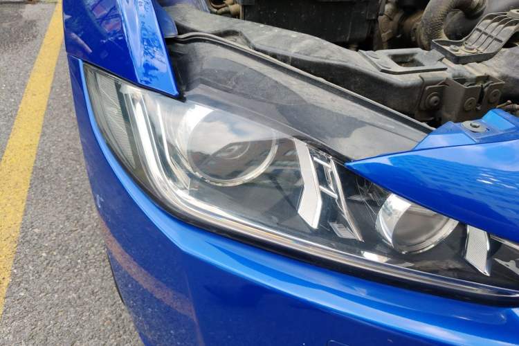 Used Jaguar XEL 2019 2.0T 200 PS Elite Edition Right Front Headlight