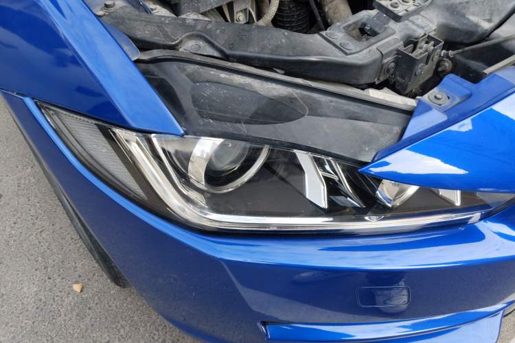 Used Jaguar XEL 2019 2.0T 200 PS Elite Edition Right Front Headlight