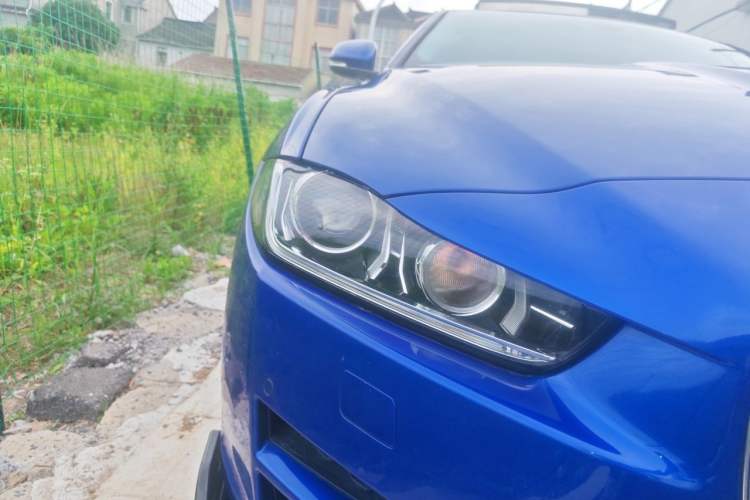 Used Jaguar XEL 2019 2.0T 250 PS Premium Edition Right Front Headlight