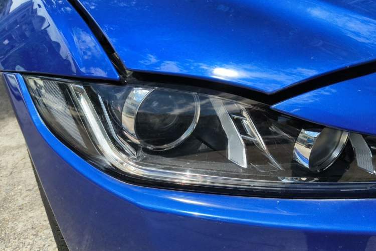 Used Jaguar XEL 2019 2.0T 200 PS Luxury Edition Right Front Headlight