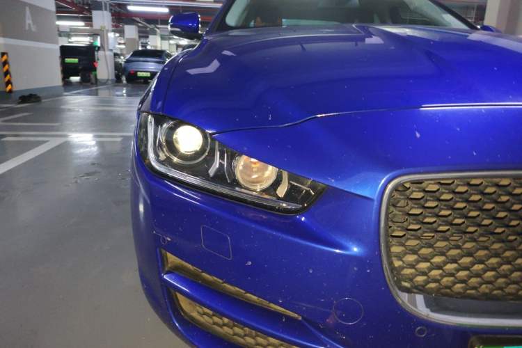Used Jaguar XEL 2019 2.0T 250 PS Premium Edition Right Front Headlight