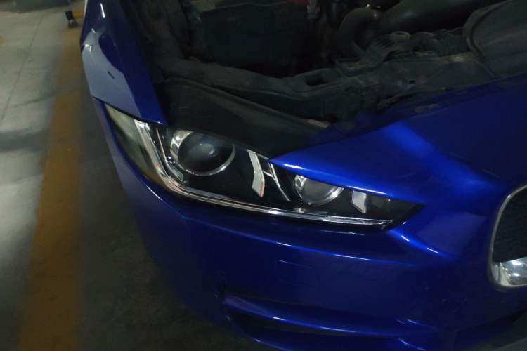 Used Jaguar XEL 2019 2.0T 200 PS Deluxe Edition Right Front Headlight