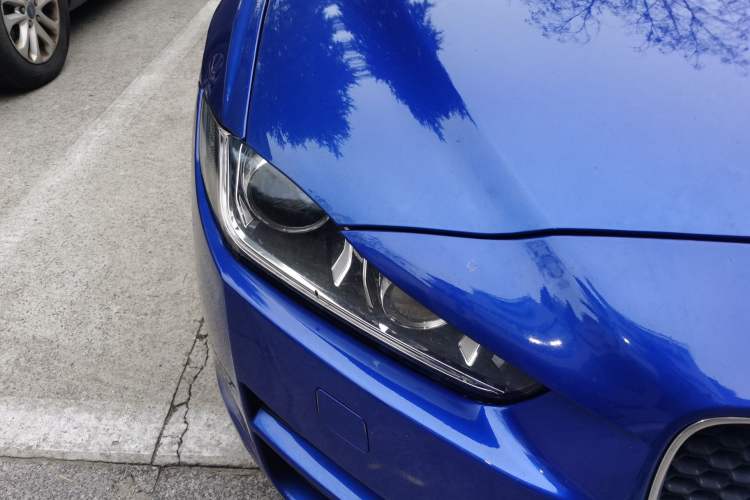 Used Jaguar XEL 2019 2.0T 200 PS Luxury Edition Right Front Headlight