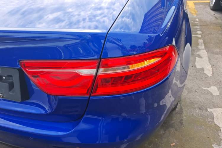 Used Jaguar XEL 2019 2.0T 200 PS Deluxe Edition Right Rear Taillight