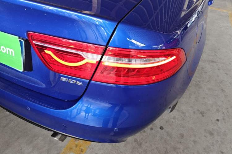 Used Jaguar XEL 2019 2.0T 200 PS Luxury Edition Right Rear Taillight
