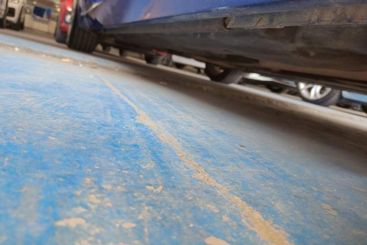 Used Jaguar XEL 2019 2.0T 200 PS Deluxe Edition Right Side Sill