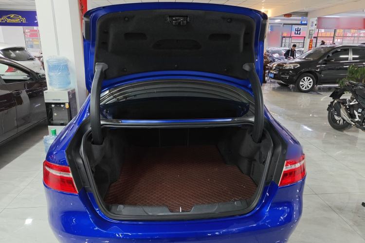 Used Jaguar XEL 2019 2.0T 200 PS Luxury Edition Trunk
