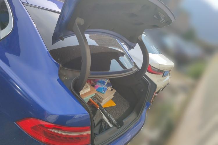 Used Jaguar XEL 2019 2.0T 200 PS Deluxe Edition Trunk