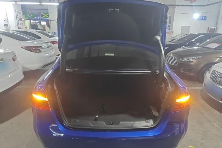 Used Jaguar XEL 2019 2.0T 200 PS Elite Edition Trunk
