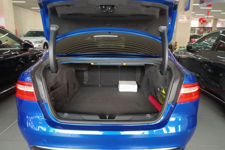 Used Jaguar XEL 2019 2.0T 200 PS Luxury Edition Trunk