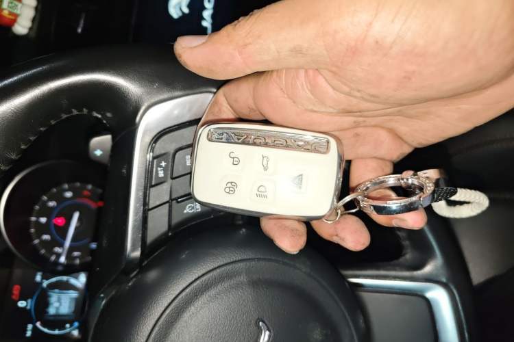 Used Jaguar XEL 2019 2.0T 200 PS Elite Edition Vehicle Key