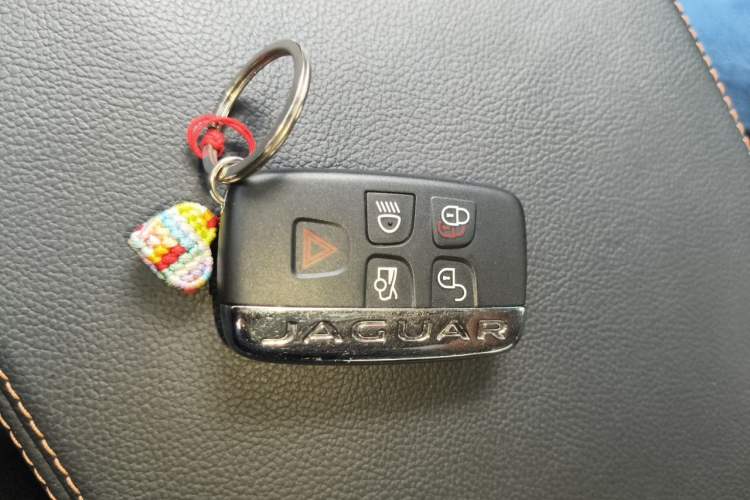 Used Jaguar XEL 2019 2.0T 200 PS Luxury Edition Vehicle Key