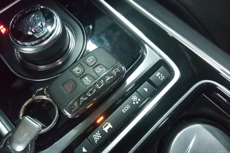 Used Jaguar XEL 2019 2.0T 200 PS Elite Edition Vehicle Key