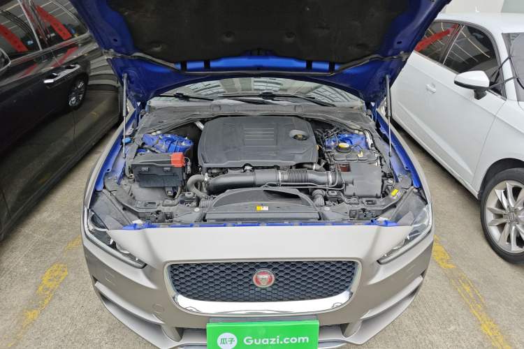 Used Jaguar XEL 2019 2.0T 200 PS Luxury Edition Engine Bay