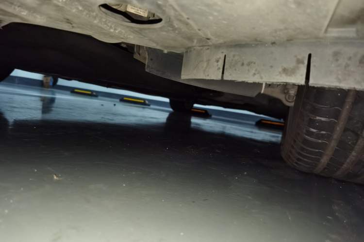 Used Jaguar XEL 2019 2.0T 200 PS Deluxe Edition Chassis Front Left