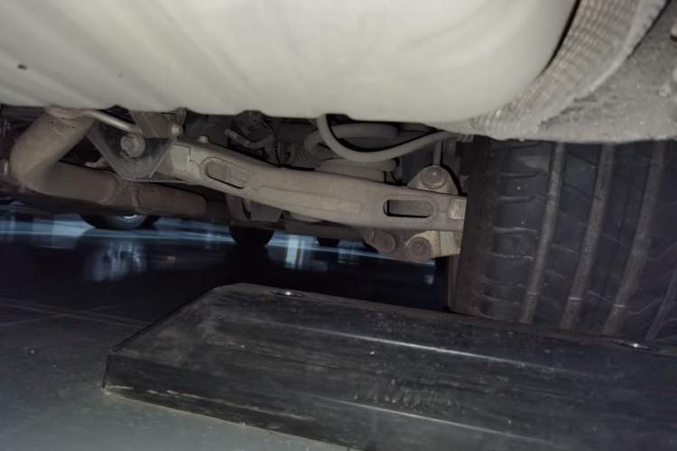 Used Jaguar XEL 2019 2.0T 200 PS Deluxe Edition Chassis Rear Right